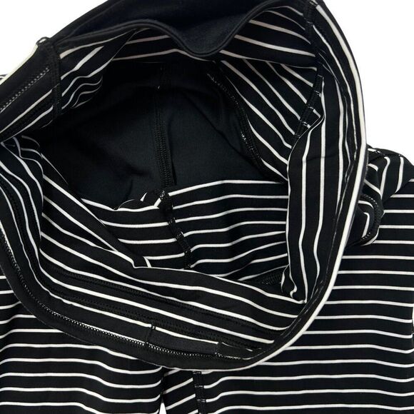 Lululemon Train Times Pant 25" Inseam Parallel Stripe Black and White Size 4 - Picture 4 of 8